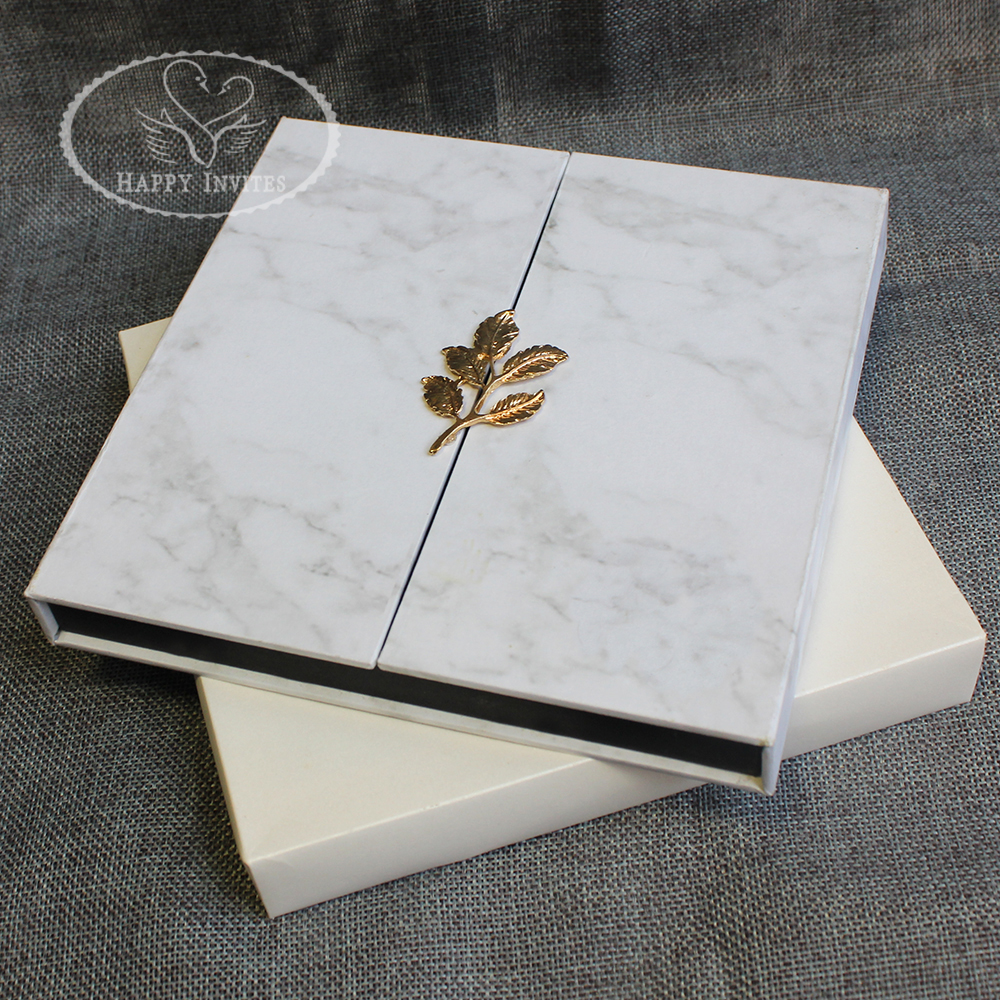 Personalized Marble Paper Hardcover Box Wedding Invitation Black Velvet Card with Gold Foil HI2066